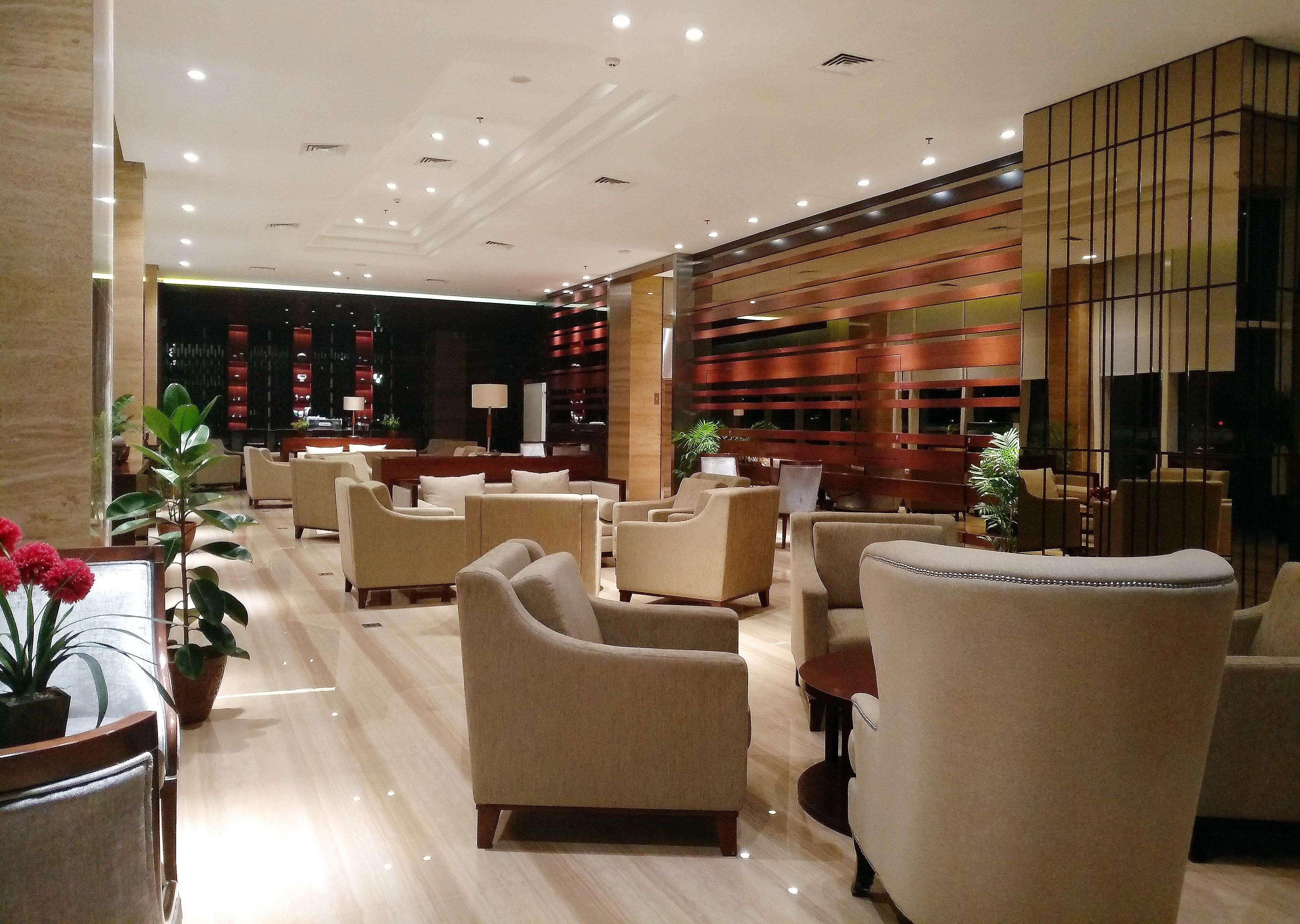 Swiss-Belcourt Serpong Buitenkant foto