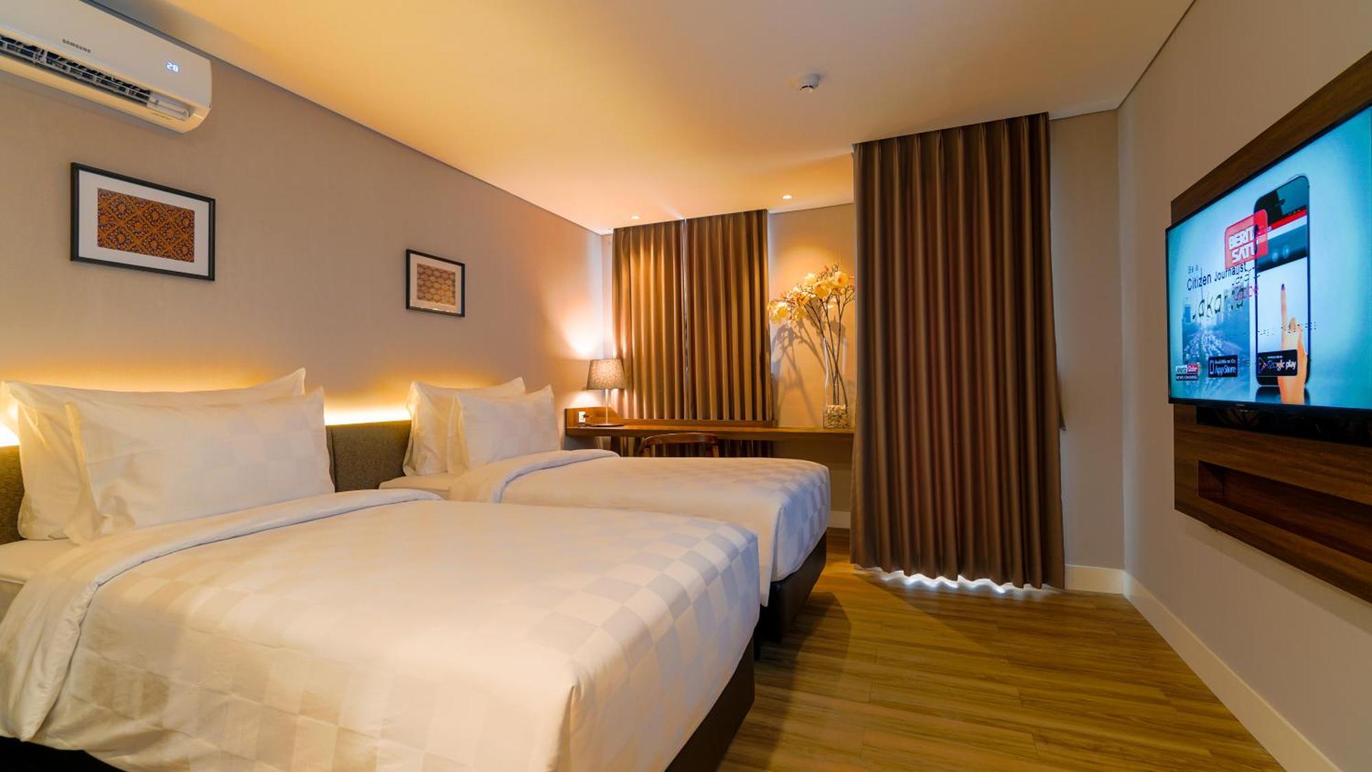 Swiss-Belcourt Serpong Buitenkant foto
